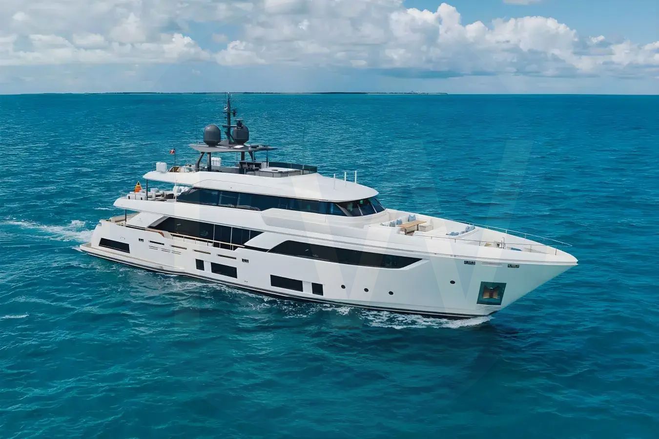 White Eros yacht - 2026 guide with the owner of the world's 3352nd largest yacht, the 60th largest yacht built by superyacht builder Custom Line, based in Italy.