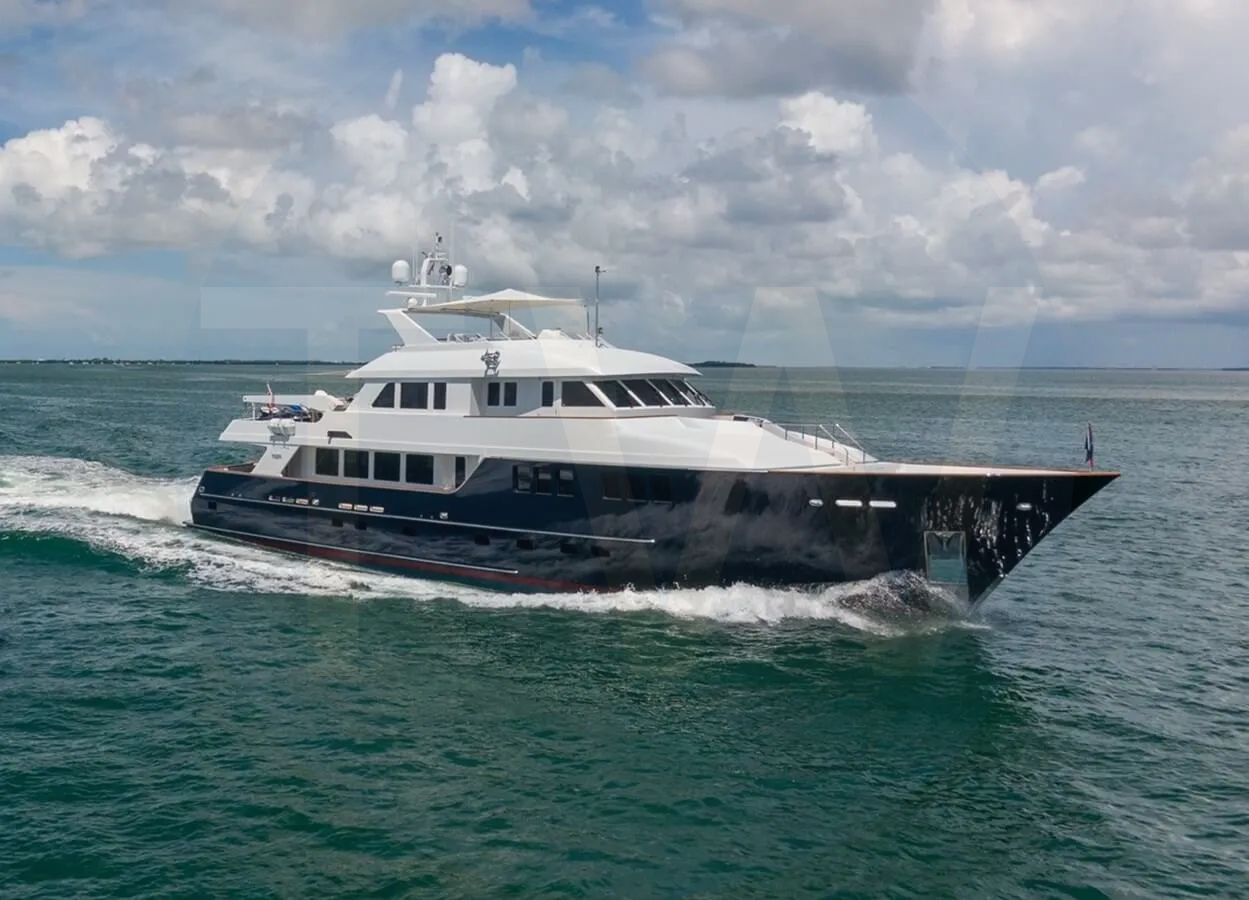White Child's Play yacht - 2026 guide with the owner of the world's 4379th largest yacht, the 14th largest yacht built by superyacht builder Burger, based in United States.