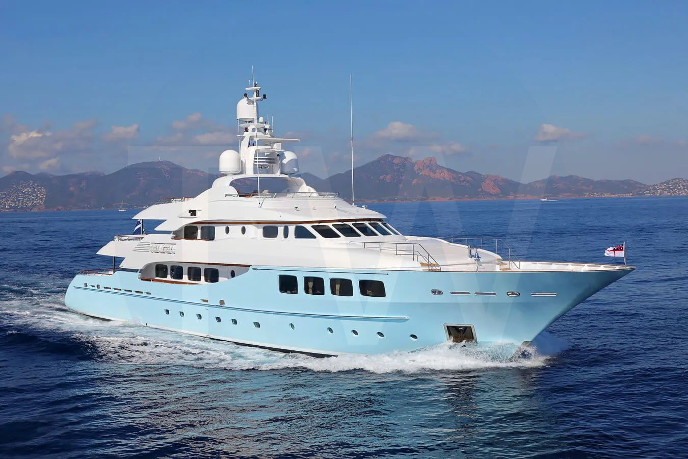 White Awatea yacht - 2026 guide with the owner of the world's 1760th largest yacht, the 10th largest yacht built by superyacht builder Hakvoort, based in Netherlands.
