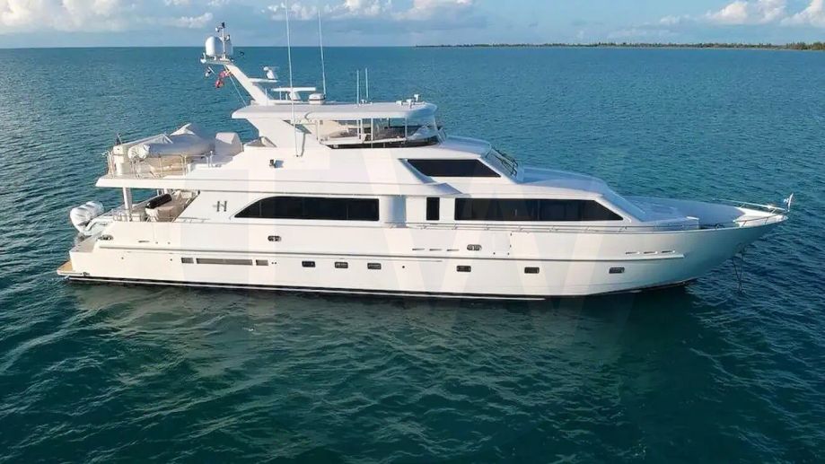 White Sterling V yacht for charter and price, located in Caribbean; Bahamas offered for rent by LIME Yachts and Brokerage located in Fort Lauderdale Florida.