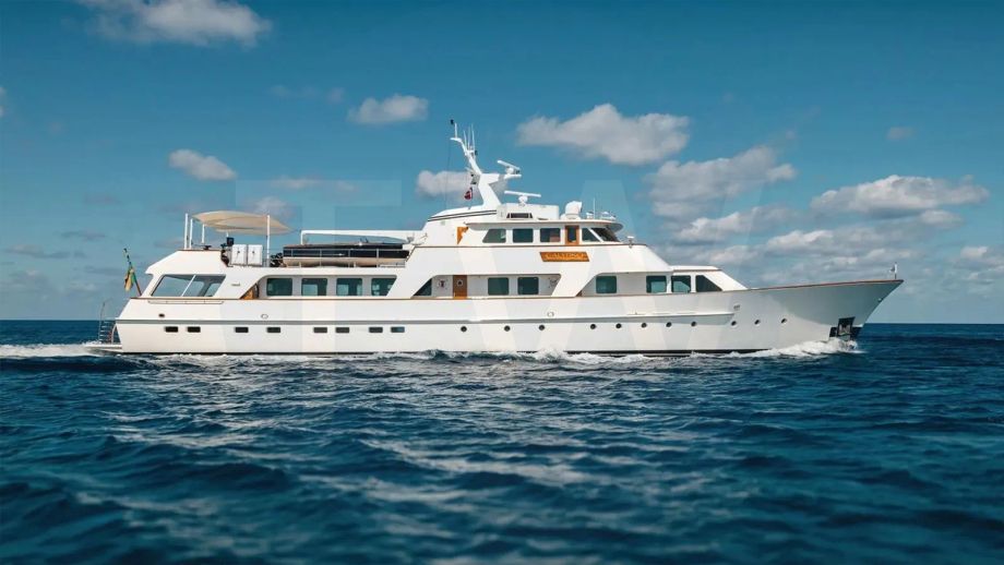 White Calypso yacht for charter and price, located in Caribbean; Bahamas; New England offered for rent by LIME Yachts and Brokerage located in Fort Lauderdale Florida.