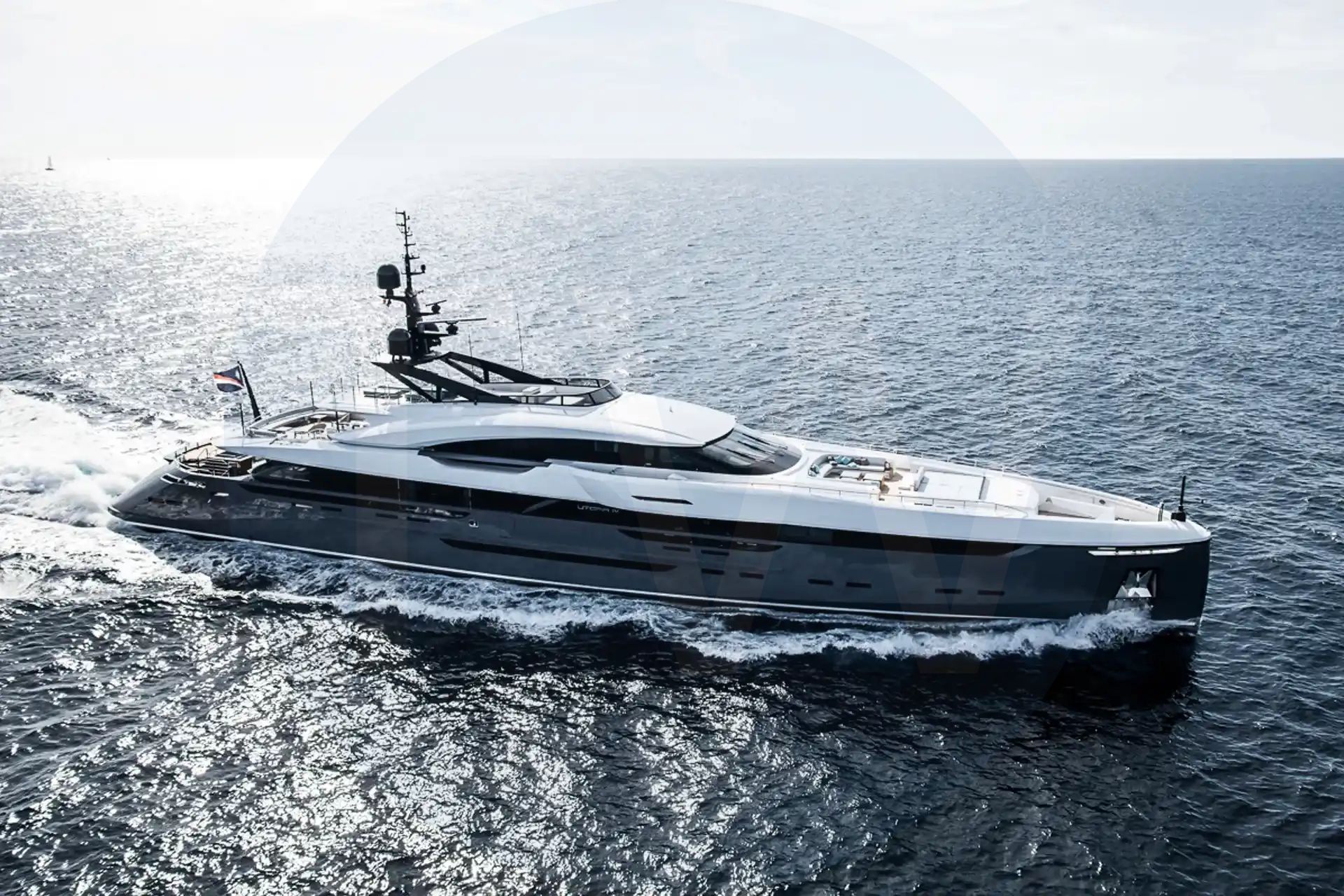 White Utopia IV yacht - 2026 guide with the owner of the world's 515th largest yacht, the 4th largest yacht built by superyacht builder Rossinavi, based in Italy.