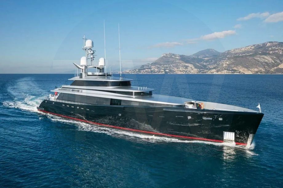 White Lady Victoria yacht for charter and price, located in Caribbean; Antigua; Saint Martin; St Barts offered for rent by LIME Yachts and Brokerage located in Fort Lauderdale Florida.