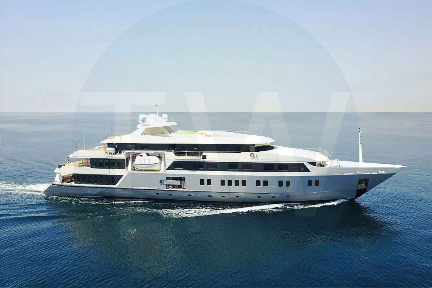 White Marquise yacht - 2026 guide with the owner of the world's 342nd largest yacht, the 1st largest yacht built by superyacht builder Austal, based in Australia.