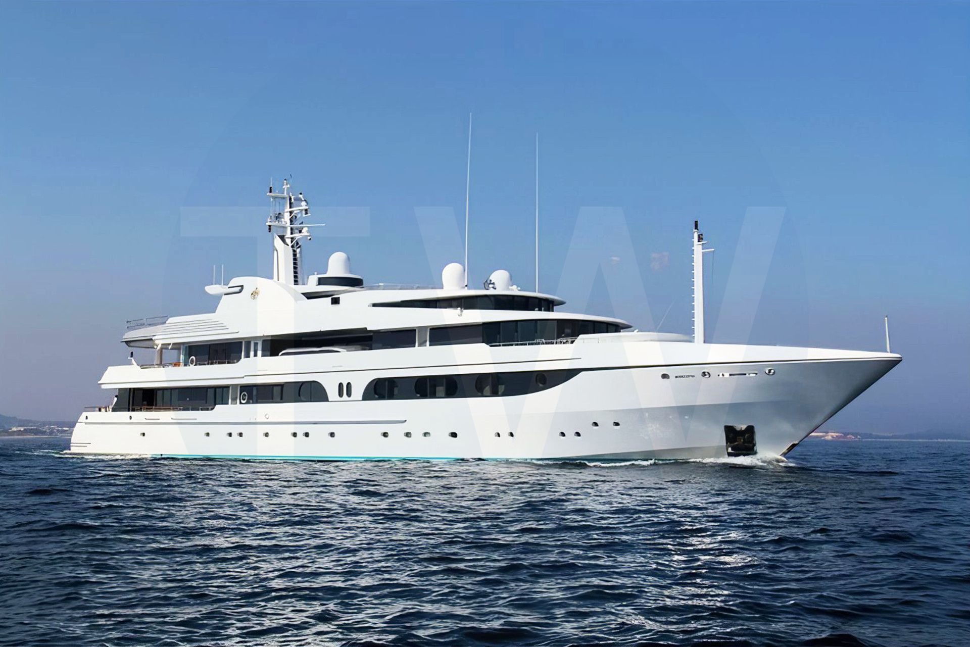 White Lady Marina yacht - 2026 guide with the owner of the world's 501st largest yacht, the 76th largest yacht built by superyacht builder Feadship, based in Netherlands.