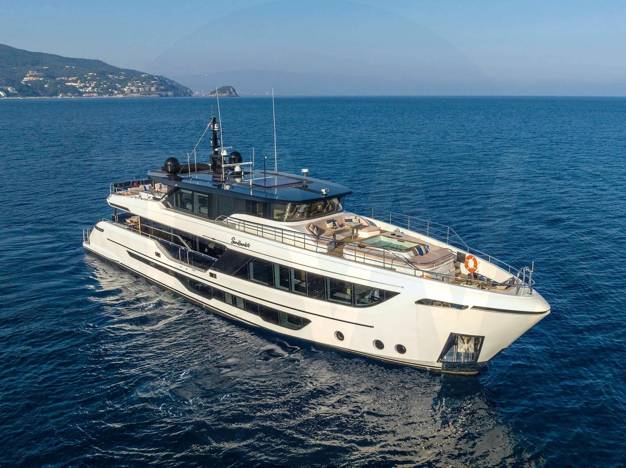 White Alkhadra yacht - 2026 guide with the owner of the world's 5100th largest yacht, the 57th largest yacht built by superyacht builder Gulf Craft, based in United Arab Emirates.