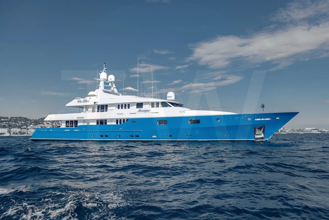 White Mosaique yacht - 2026 guide with the owner of the world's 1198th largest yacht, the 23rd largest yacht built by superyacht builder Turquoise, based in Turkey.