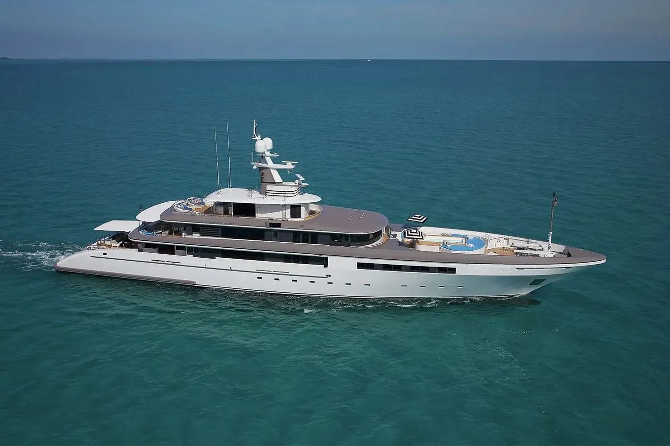 Esmeralda II