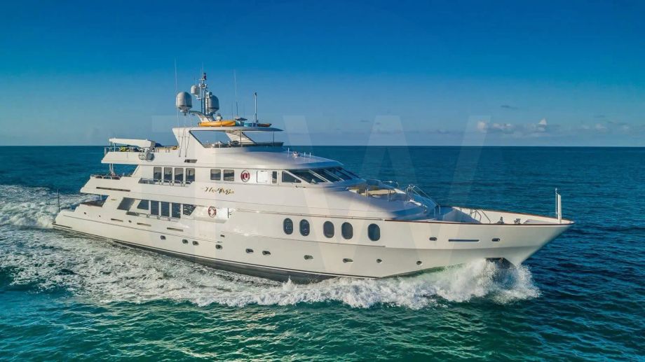 White I Love This Boat yacht for charter and price, located in Caribbean; Bahamas offered for rent by LIME Yachts and Brokerage located in Fort Lauderdale Florida.