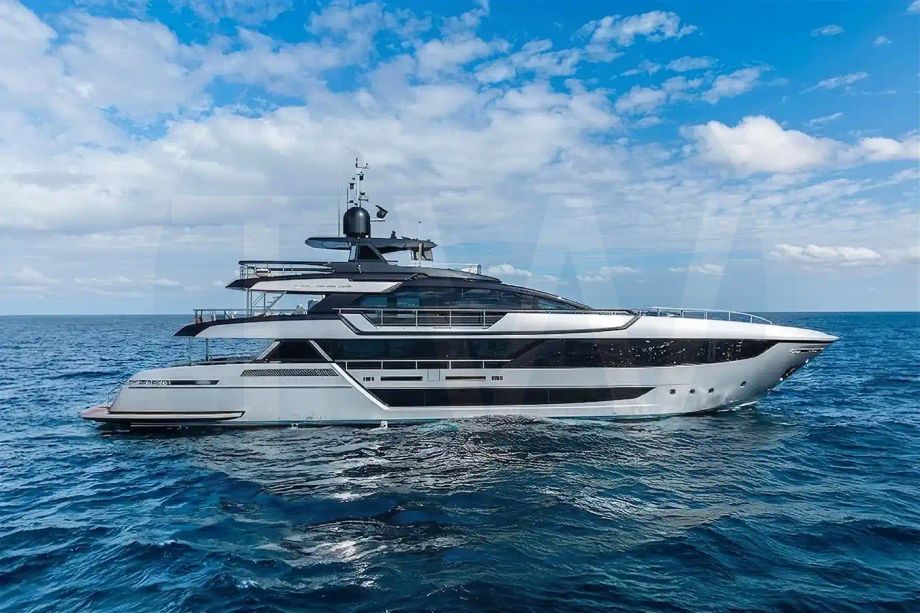 White Euro yacht for sale and price, showing the details and features of the interior and exterior available for purchase from LIME Yachts and Brokerage located in Fort Lauderdale Florida.