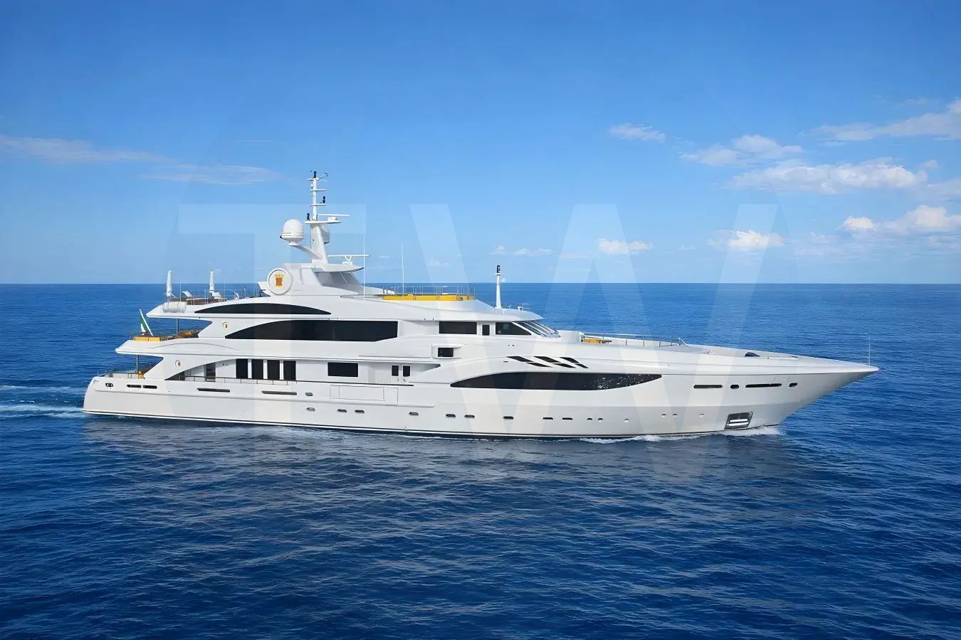 White Platinum yacht - 2026 guide with the owner of the world's 1194th largest yacht, the 67th largest yacht built by superyacht builder Benetti Yachts, based in Italy.