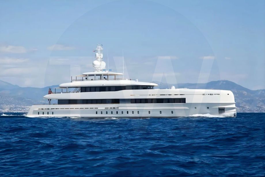 White Mouna yacht for charter and price, located in Mediterranean; Malta; Monaco offered for rent by LIME Yachts and Brokerage located in Fort Lauderdale Florida.