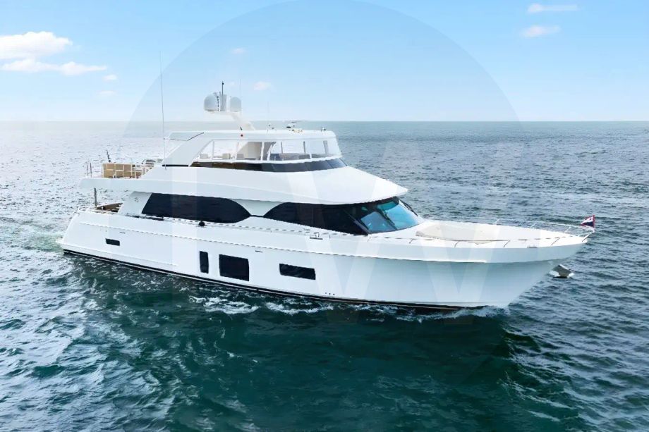 White Catalyst yacht - 2026 guide with the owner of the world's 11012th largest yacht, the 164th largest yacht built by superyacht builder Ocean Alexander, based in Taiwan.