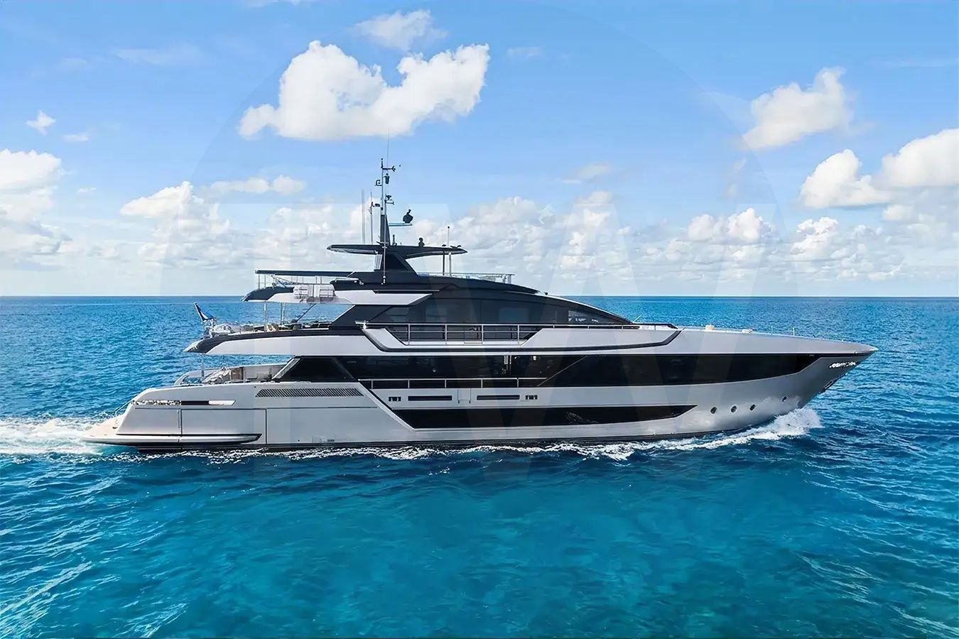 White Tenacious yacht - 2026 guide with the owner of the world's 2576th largest yacht, the 5th largest yacht built by superyacht builder Riva, based in Italy.