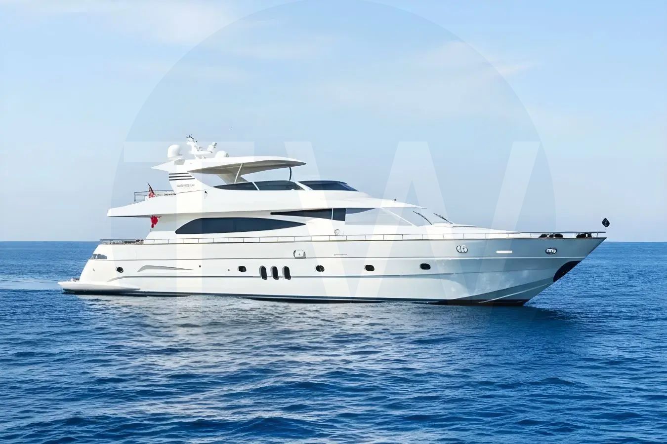 White Timeout Together yacht - 2026 guide with the owner of the world's 10269th largest yacht, the 42nd largest yacht built by superyacht builder Canados, based in Italy.