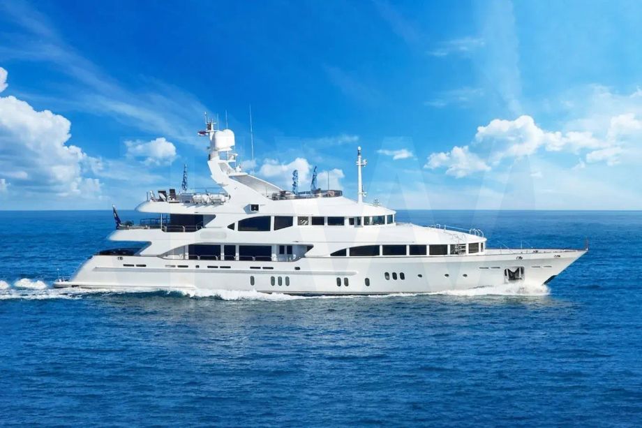 White Domani yacht for sale and price, showing the details and features of the interior and exterior available for purchase from LIME Yachts and Brokerage located in Fort Lauderdale Florida.