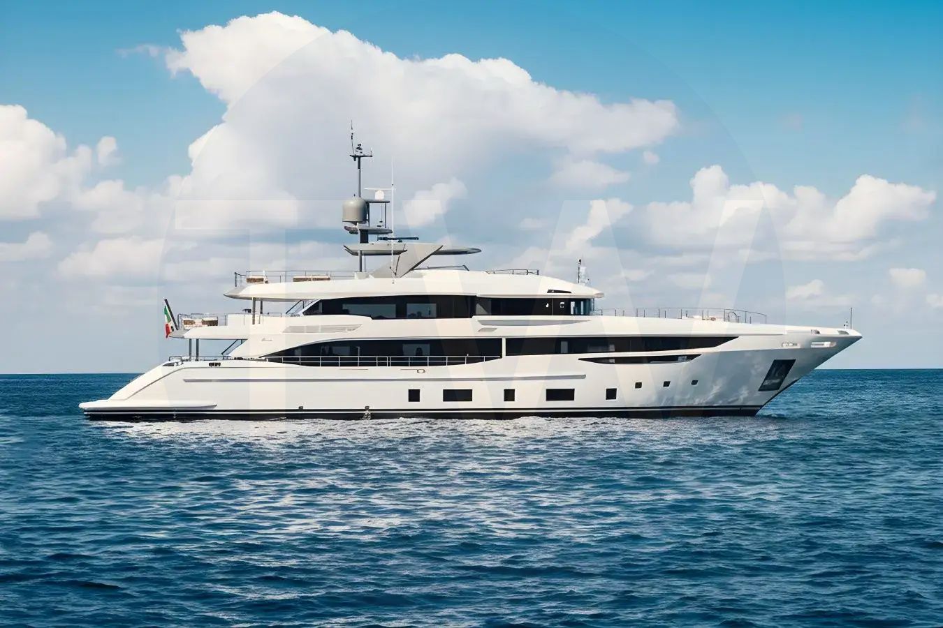 White Casa yacht - 2026 guide with the owner of the world's 1929th largest yacht, the 120th largest yacht built by superyacht builder Benetti Yachts, based in Italy.