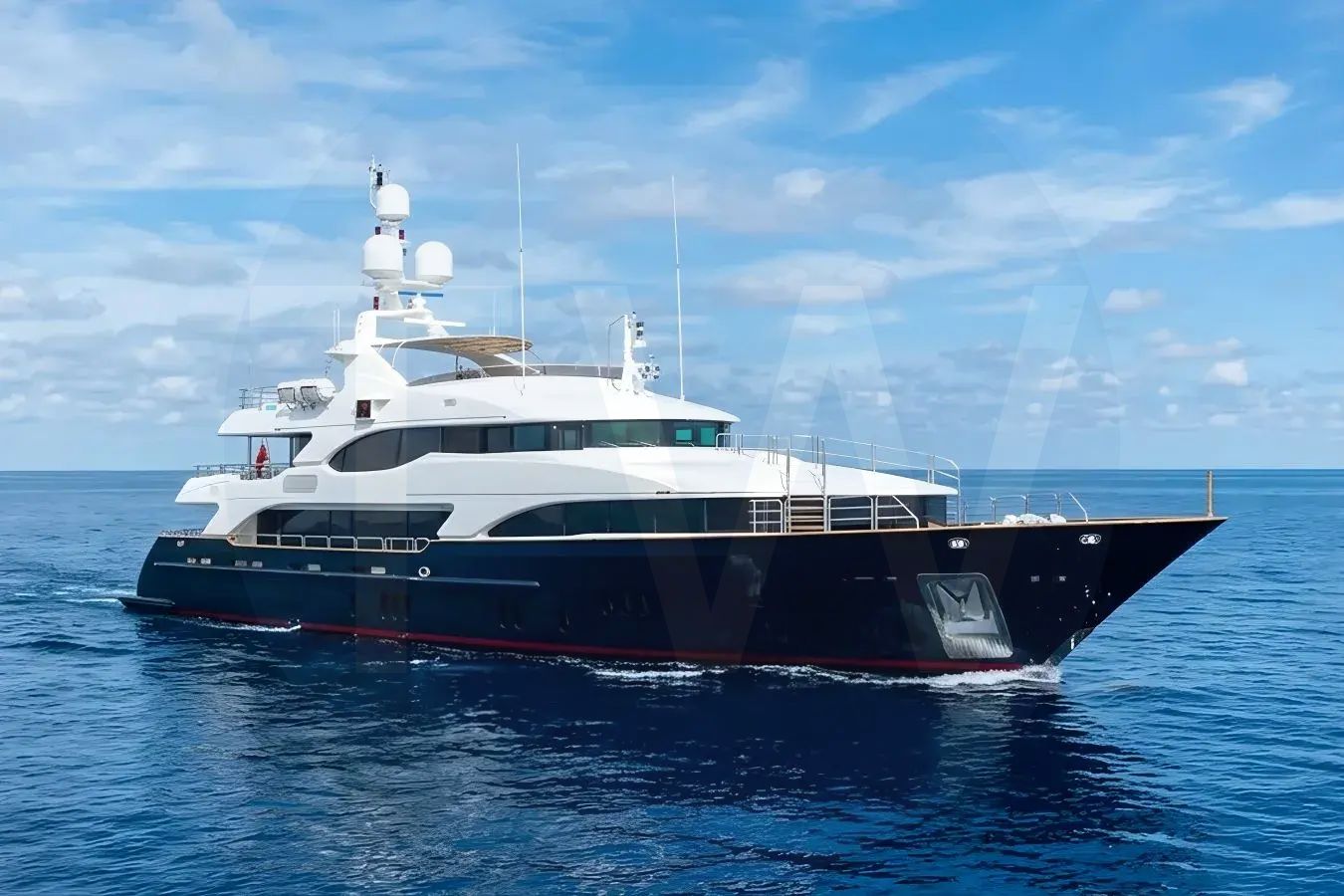 White Arthur's Way yacht - 2026 guide with the owner of the world's 1996th largest yacht, the 132nd largest yacht built by superyacht builder Benetti Yachts, based in Italy.