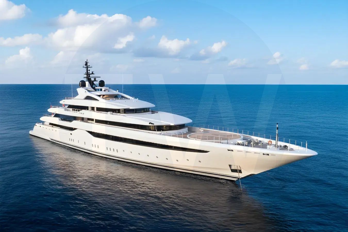 White O'Pari yacht - 2026 guide with the owner of the world's 117th largest yacht, the 1st largest yacht built by superyacht builder Golden, based in Greece.