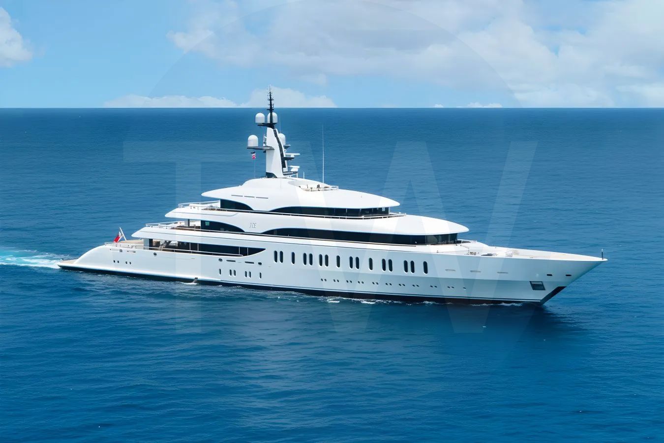 White IJE yacht - 2026 guide with the owner of the world's 81st largest yacht, the 1st largest yacht built by superyacht builder Benetti Yachts, based in Italy.