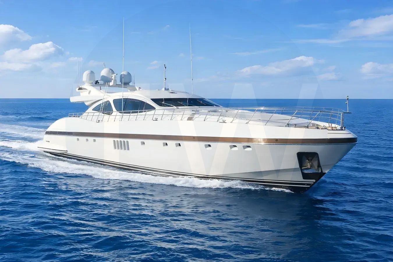 White Blue Azur yacht - 2026 guide with the owner of the world's 2717th largest yacht, the 49th largest yacht built by superyacht builder Mangusta Yachts, based in Italy.