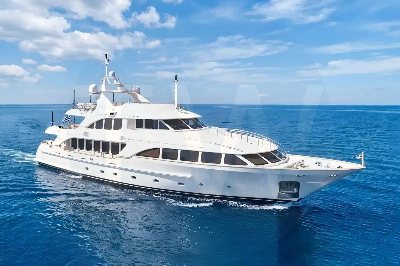 White Riva I yacht - 2026 guide with the owner of the world's 3515th largest yacht, the 243rd largest yacht built by superyacht builder Benetti Yachts, based in Italy.