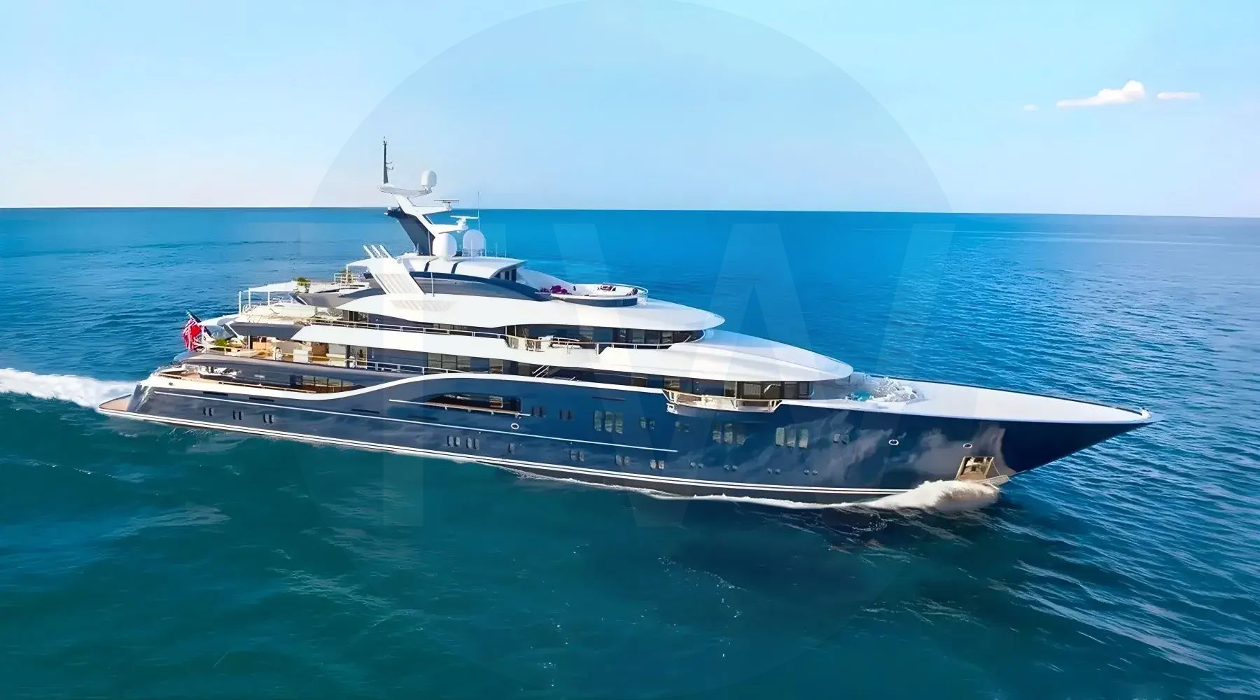 White Solandge yacht - 2026 guide with the owner of the world's 180th largest yacht, the 50th largest yacht built by superyacht builder Lürssen, based in Germany.