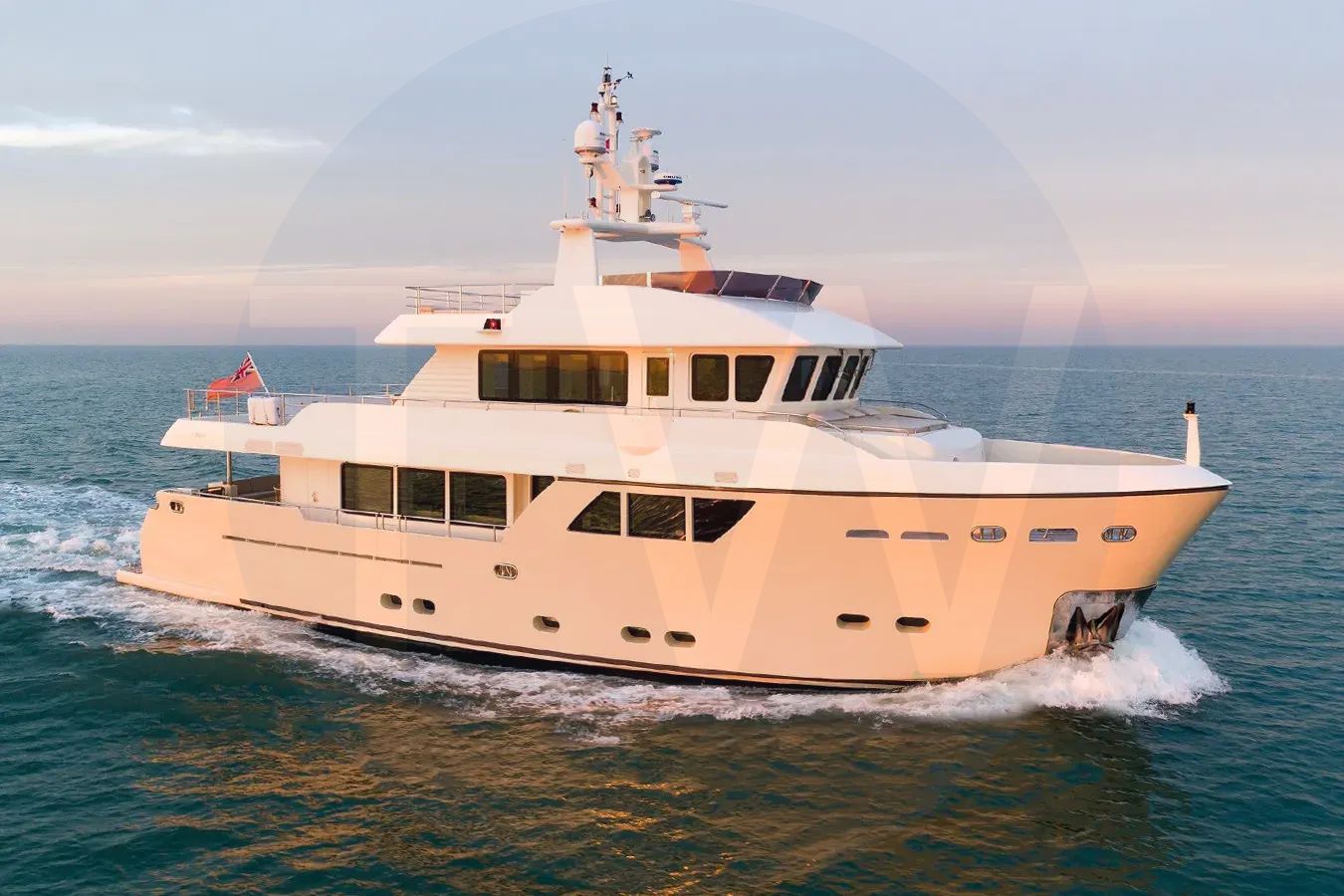 White Stella del Nord yacht - 2026 guide with the owner of the world's 10761st largest yacht, the 37th largest yacht built by superyacht builder CdM, based in Italy.