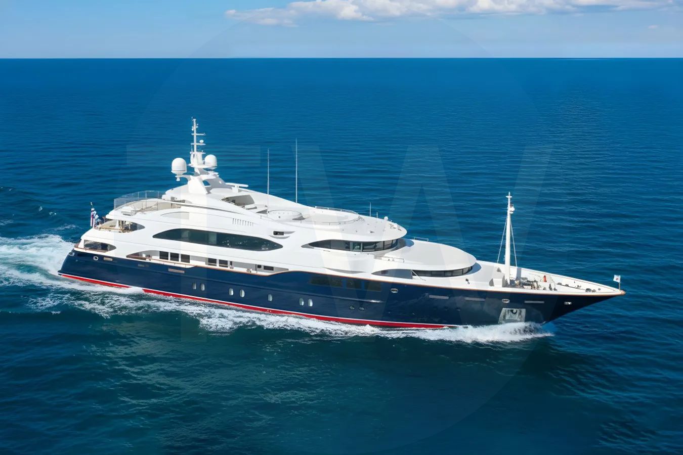 White Sunday yacht - 2026 guide with the owner of the world's 678th largest yacht, the 40th largest yacht built by superyacht builder Benetti Yachts, based in Italy.
