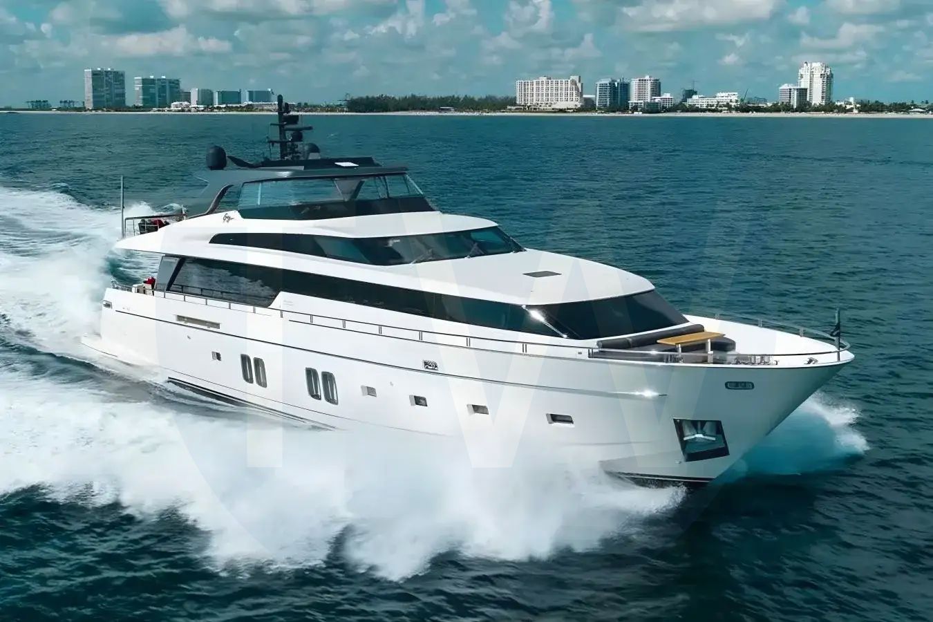 White Fifty Shades yacht - 2026 guide with the owner of the world's 5563rd largest yacht, the 251st largest yacht built by superyacht builder Sanlorenzo, based in Italy.