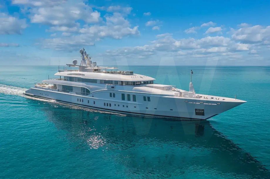 White Lady Vera yacht - 2026 guide with the owner of the world's 328th largest yacht, the 7th largest yacht built by superyacht builder Nobiskrug, based in Germany.