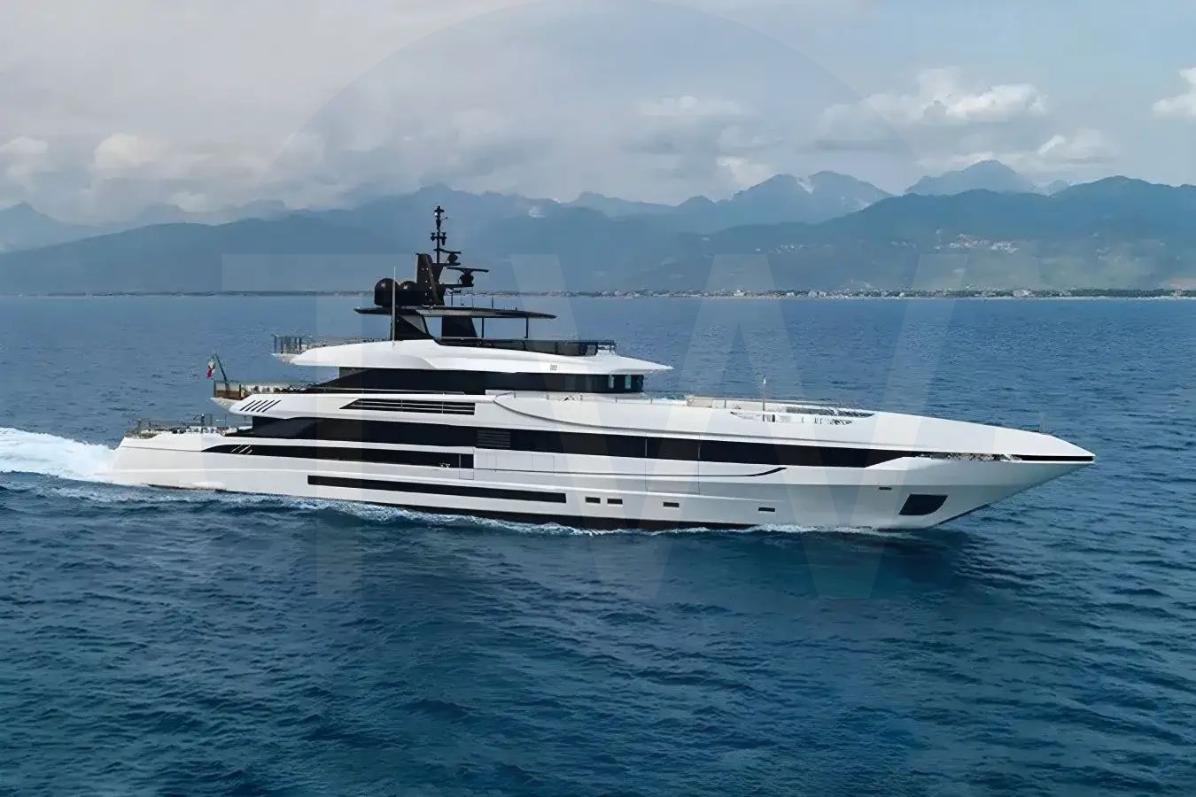 White Maverick yacht - 2026 guide with the owner of the world's 1106th largest yacht, the 6th largest yacht built by superyacht builder Mangusta Yachts, based in Italy.