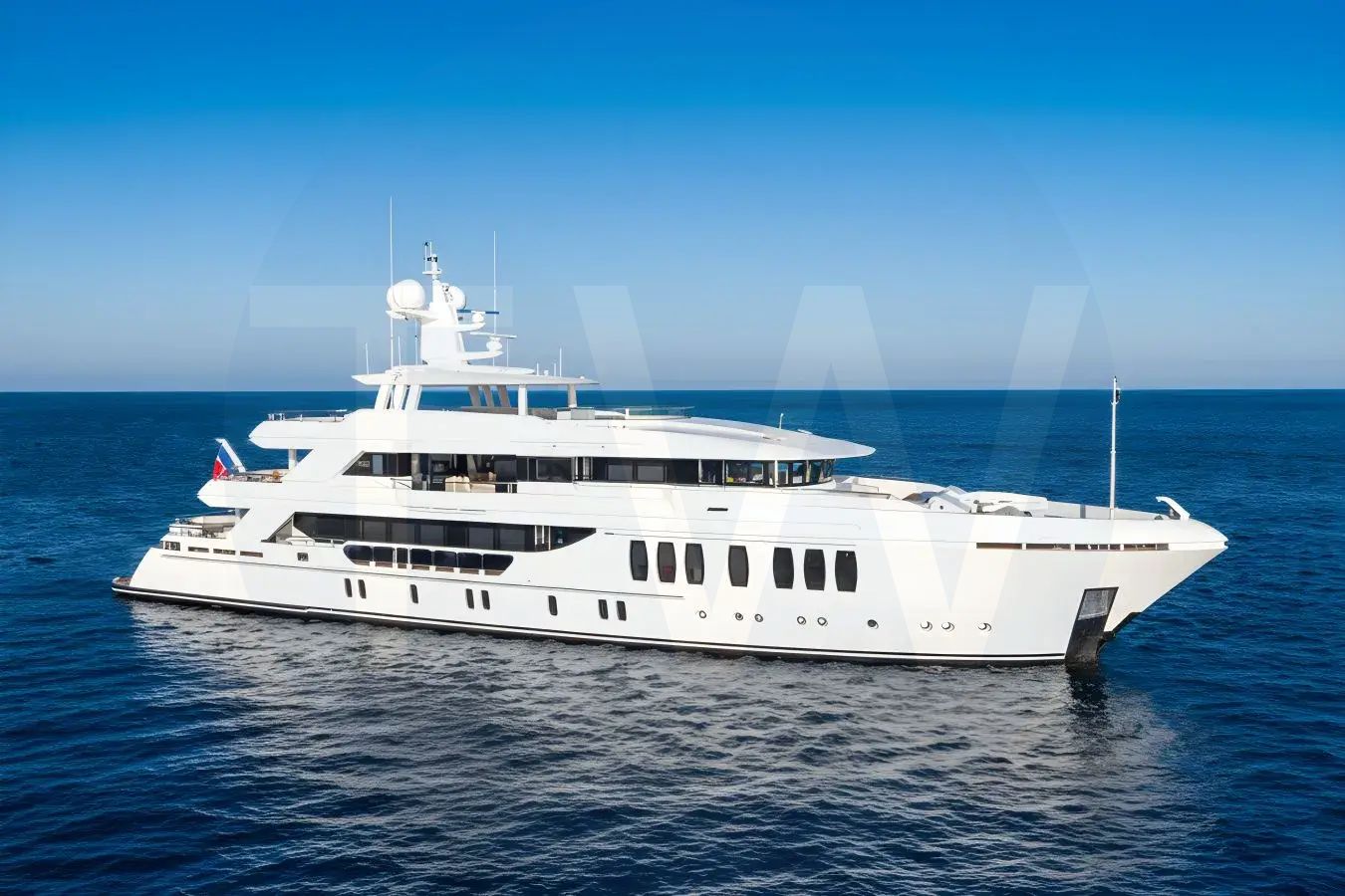 White Fortuna yacht - 2026 guide with the owner of the world's 1468th largest yacht, the 1st largest yacht built by superyacht builder CMB, based in Turkey.