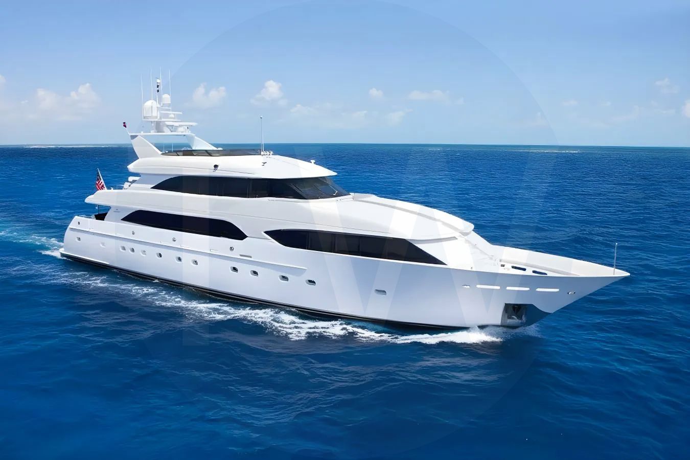 White Cupcake yacht - 2026 guide with the owner of the world's 2546th largest yacht, the 3rd largest yacht built by superyacht builder Westship Yachts, based in United States.