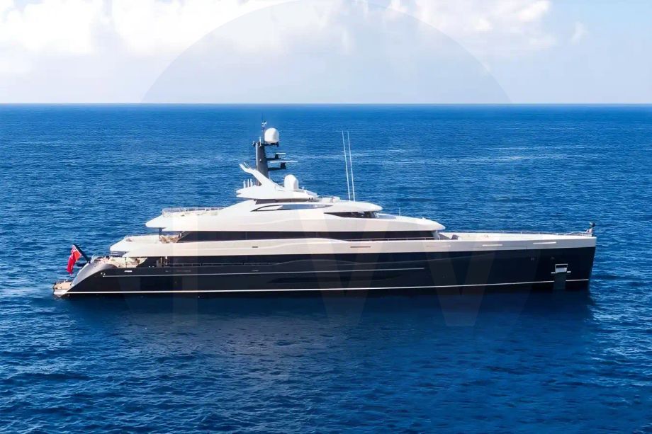 White M’Brace yacht for charter and price, located in Mediterranean; France; Italy; Monaco; Caribbean; Antigua; Bahamas; Saint Martin; St Barts offered for rent by LIME Yachts and Brokerage located in Fort Lauderdale Florida.