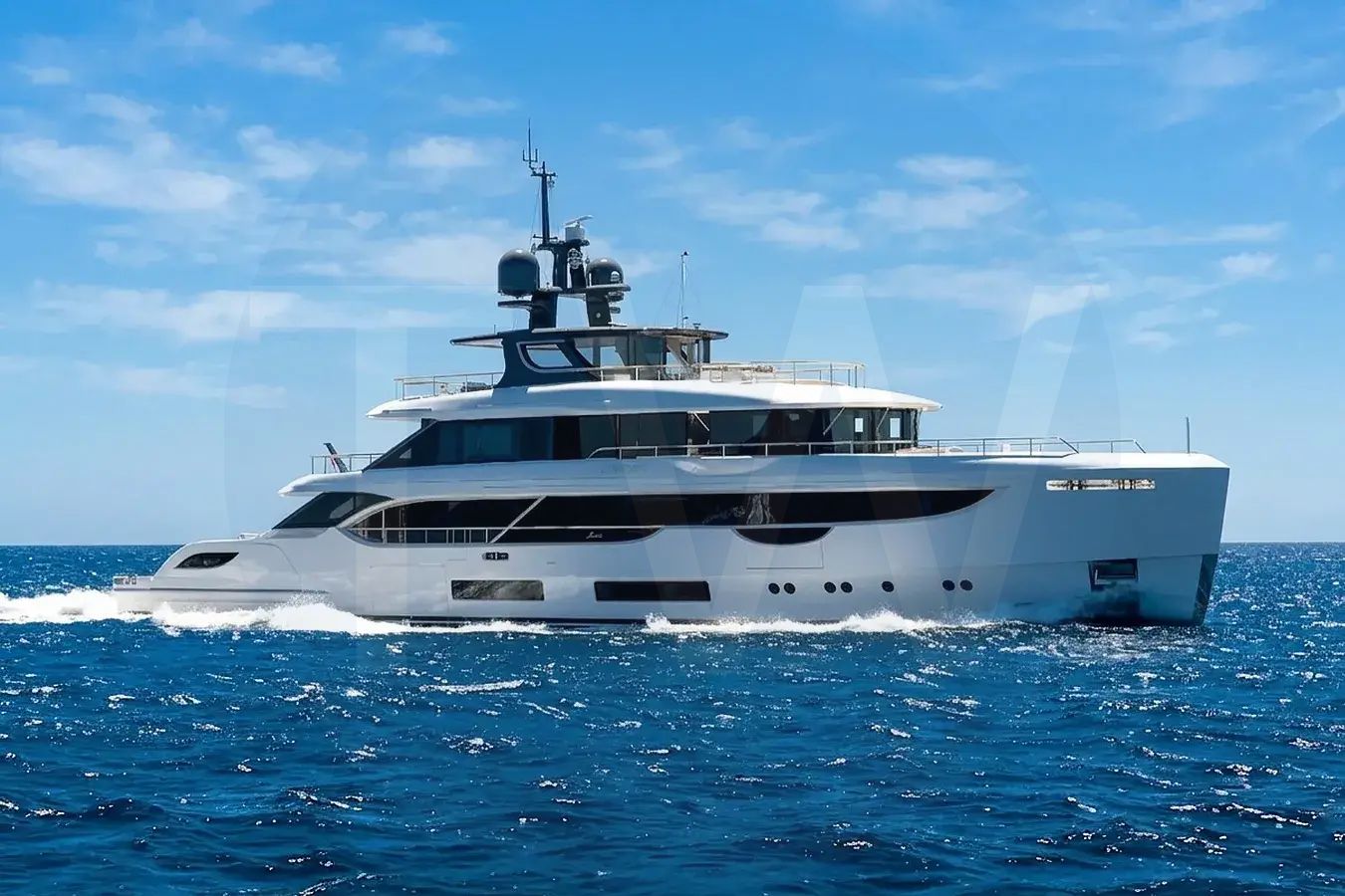 White Oreos yacht - 2026 guide with the owner of the world's 2453rd largest yacht, the 157th largest yacht built by superyacht builder Benetti Yachts, based in Italy.