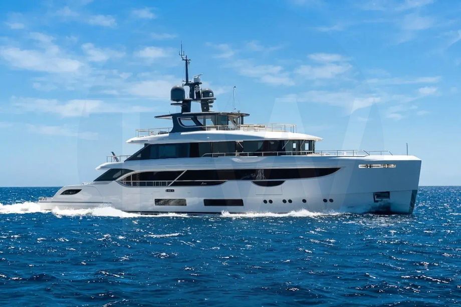 White Oreos yacht for sale and price, showing the details and features of the interior and exterior available for purchase from LIME Yachts and Brokerage located in Fort Lauderdale Florida.