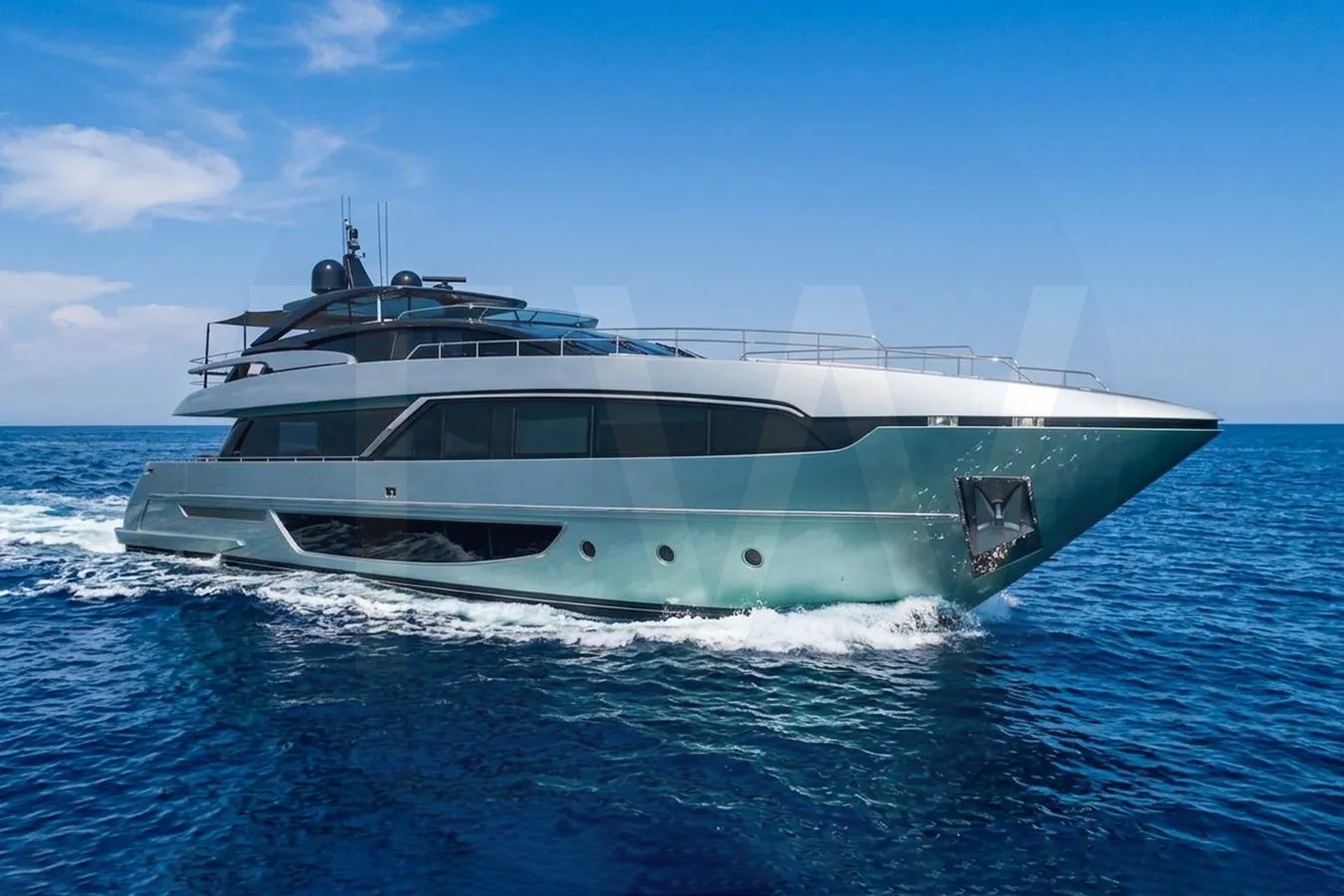 White Slava yacht - 2026 guide with the owner of the world's 7995th largest yacht, the 116th largest yacht built by superyacht builder Riva, based in Italy.