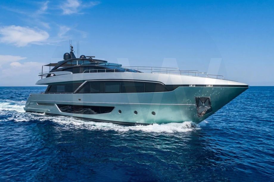 White Slava yacht - 2026 guide with the owner of the world's 8201st largest yacht, the 118th largest yacht built by superyacht builder Riva, based in Italy.
