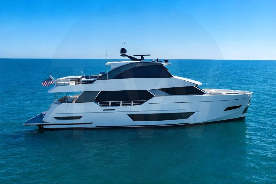 White Stottsea yacht - 2026 guide with the owner of the world's 11820th largest yacht, the 183rd largest yacht built by superyacht builder Ocean Alexander, based in Taiwan.