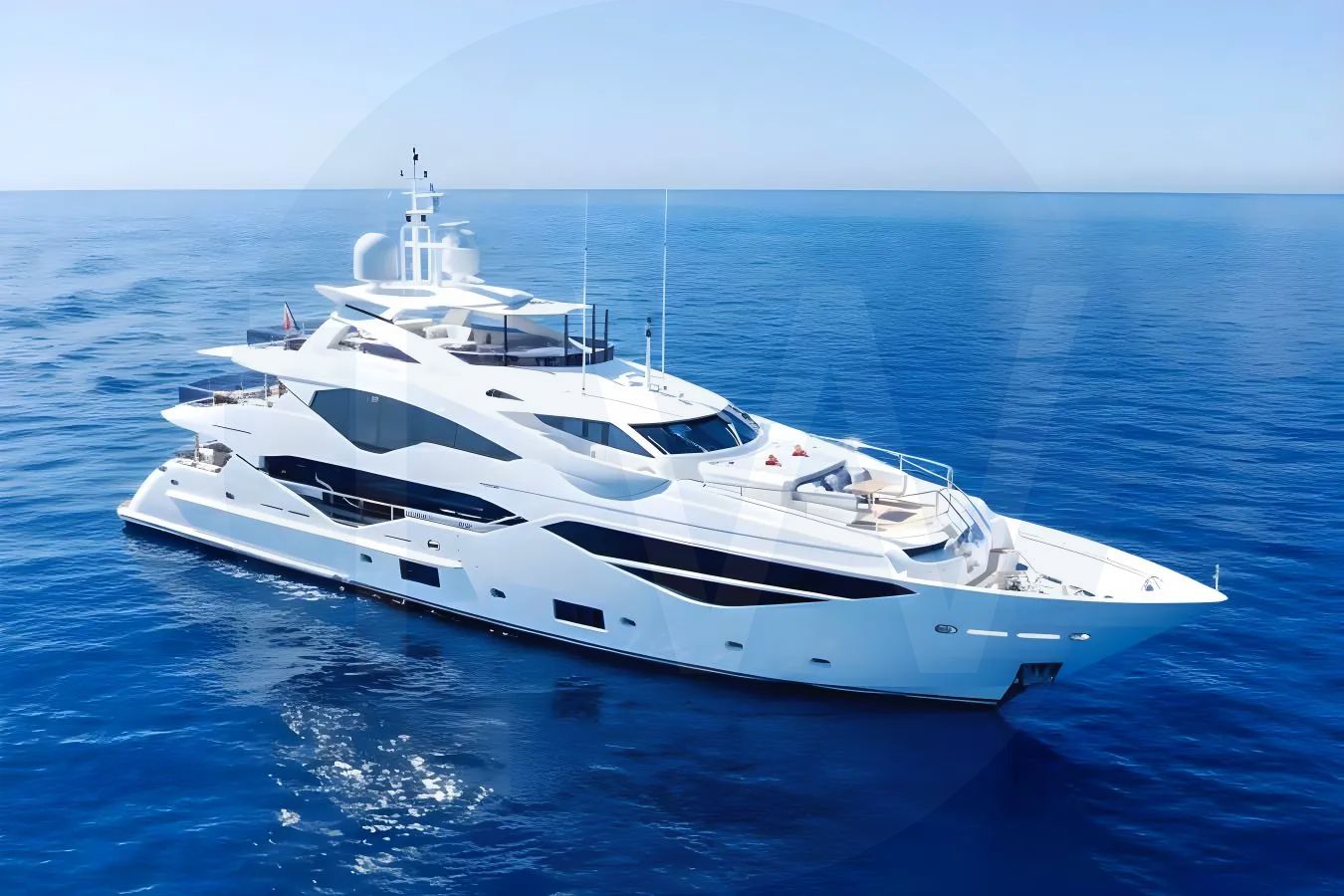White Aladdin yacht - 2026 guide with the owner of the world's 2586th largest yacht, the 3rd largest yacht built by superyacht builder Sunseeker, based in United Kingdom.