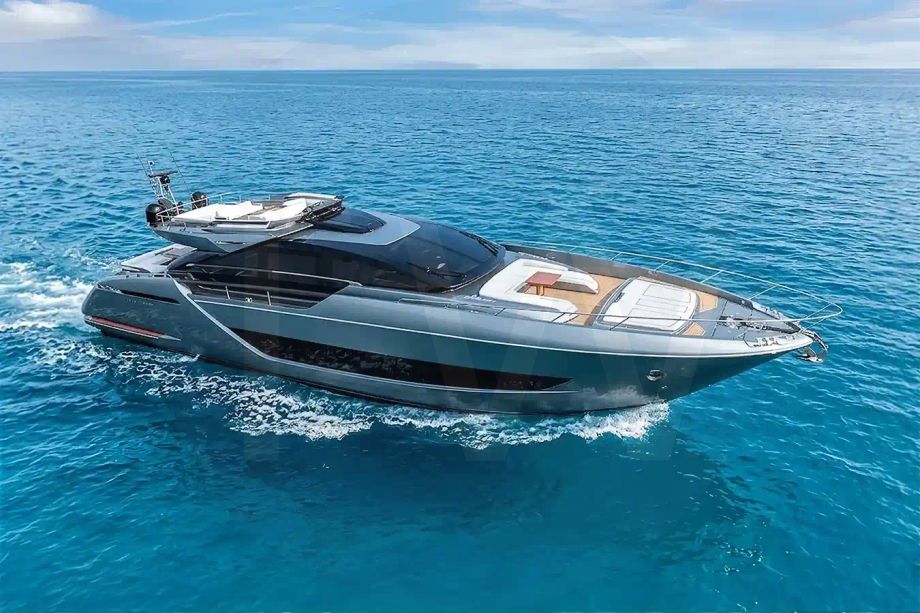 White Tango Whiskey yacht for sale and price, showing the details and features of the interior and exterior available for purchase from LIME Yachts and Brokerage located in Fort Lauderdale Florida.